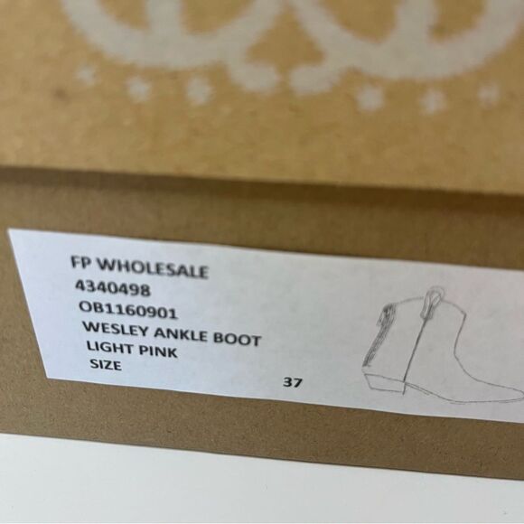 We The Free Wesley Pink Leather Western‎ Cowboy Boots New in Box - Picture 15 of 16